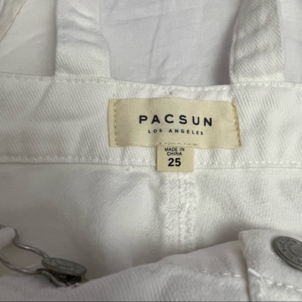 NWT! Pacsun  Overall White Denim Short Size 25 - Picture 8 of 9